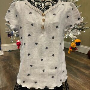 Cat & Jack White Shirt with Black Heart Pattern